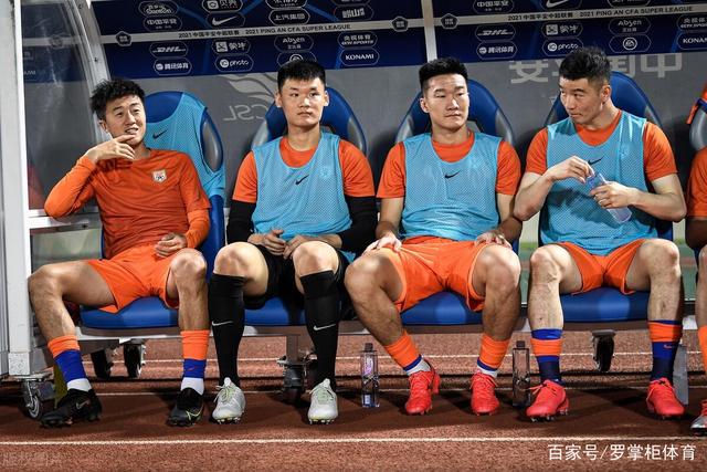 文班29分马刺险胜火箭 KD31分太阳力克独行侠